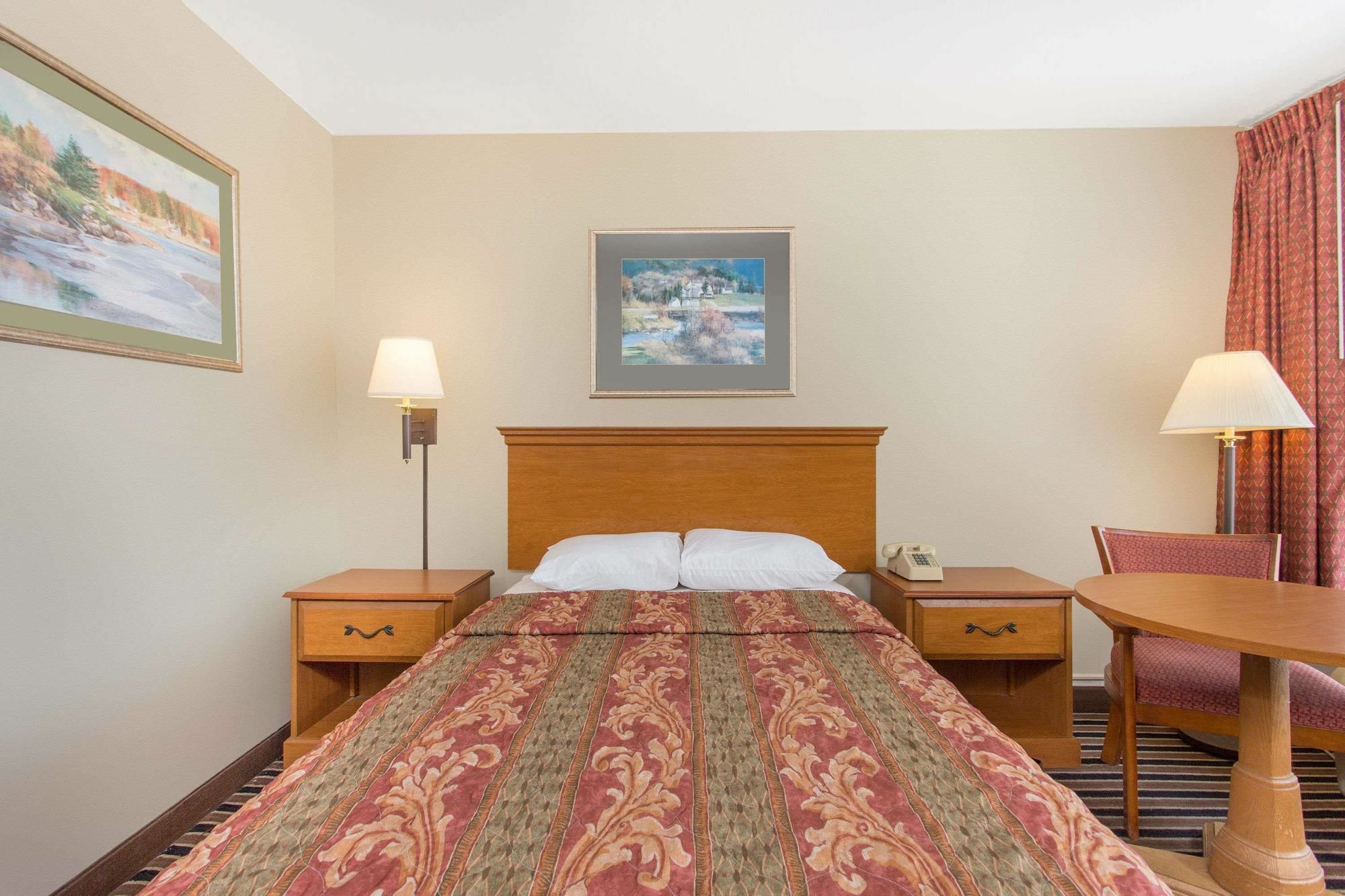 Garden Inn Fredricksburg South Fredericksburg Esterno foto
