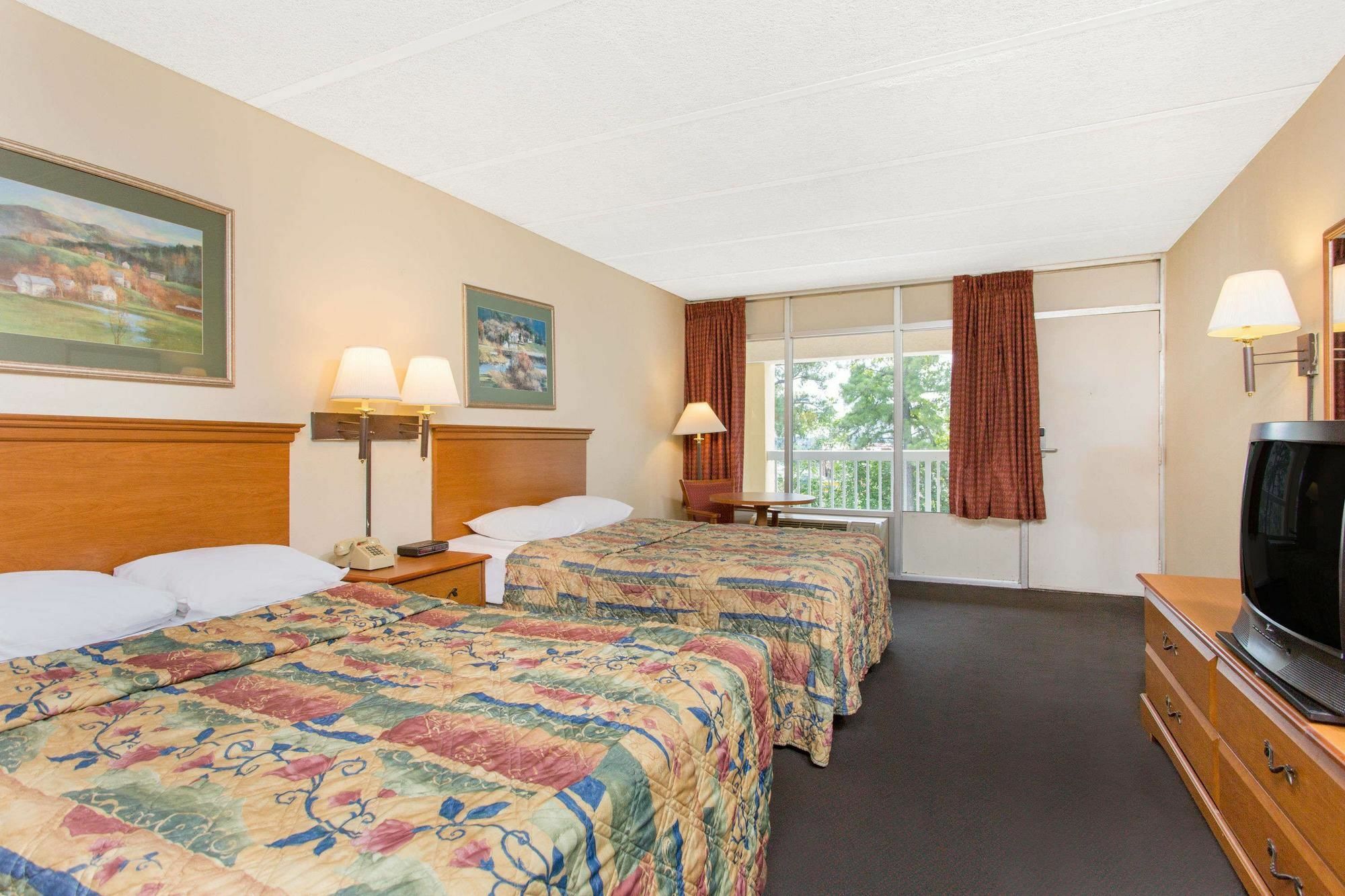 Garden Inn Fredricksburg South Fredericksburg Esterno foto